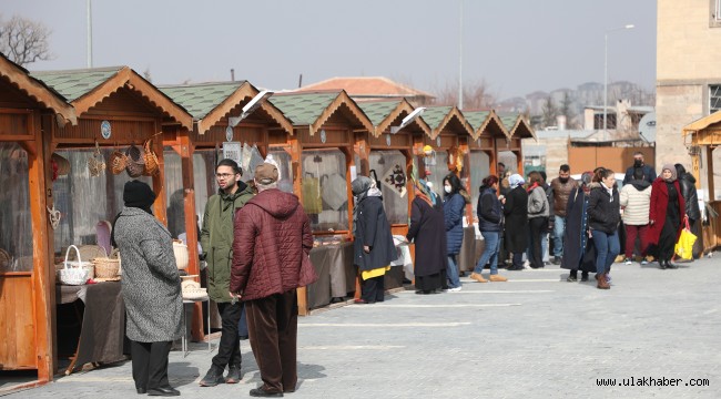 Talas, 'Maharetli Ellerle' kışa merhaba diyor