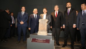 Vali Çiçek ve Başkan Büyükkılıç, Ateş Kültü Sunağı'nı tanıttı