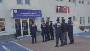 Bağ evlerinde hırsızlık yapan 2 şüpheli yakalandı!