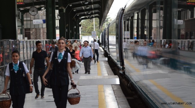 Bakanlık'tan yarı yıl tatilinde trenlere ek sefer