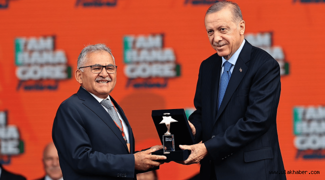 Başkan Büyükkılıç ile Büyükşehir'de "2022" böyle geçti