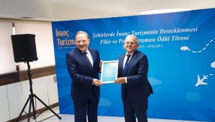 Başkan Büyükkılıç yılın ilk ödülünü TBB'den aldı