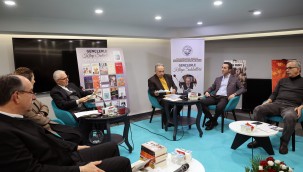 Gençlerle kitap sohbetleri yeni yılda da devam