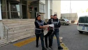 Hapis cezasıyla aranan firari, elbise dolabının üstünde yakalandı