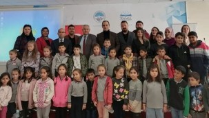 Öğretmenler, öğrencilerine rol model olarak meslekleri tanıttı