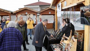 Talas 'Maharetli Eller' bir yaşında