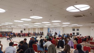 Yahyalı Kıvılcım Kurs öğrencileri türkü gecesinde stres attılar