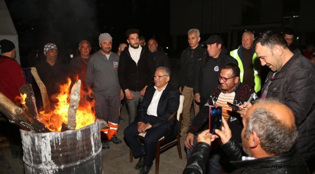 Başkan Büyükkılıç, Konteyner Kent'te depremzedeler ile bir araya geldi