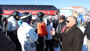 Başkan Büyükkılıç: Türkiye'nin her yerinden Erciyes'e geliyorlar