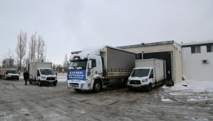 Deprem bölgesine 3 kamyon ve 20 yardım tırı gönderildi 
