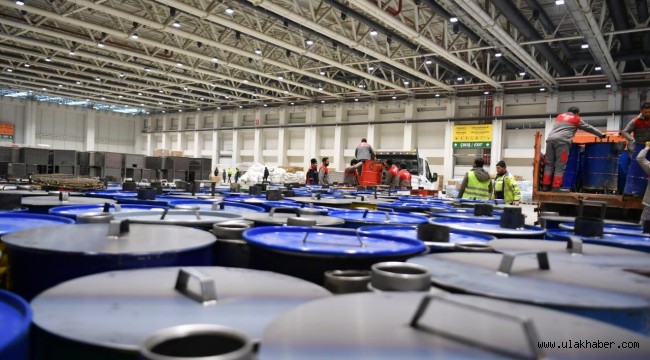Kayseri OSB Teknik Koleji deprem bölgesi için 200 varil soba üretti