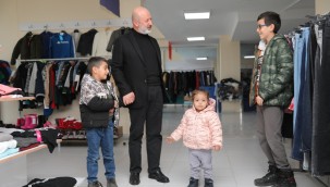 Kocasinan'ın sosyal marketi, depremzedelere özel hizmet veriyor