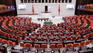 TBMM çalışmalarına verilen ara uzatıldı