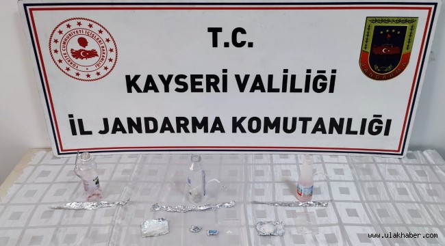 Uyuşturucu madde operasyonunda 2 kişi yakalandı 