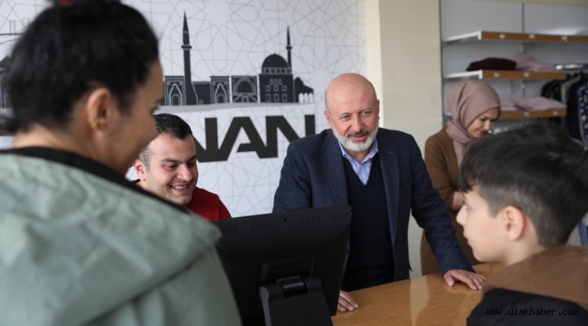 Başkan Çolakbayrakdar: Depremzede kardeşlerimizin her daim yanındayız