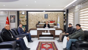 Başkan Öztürk EYT'ten faydalanan personelleriyle vedalaştı