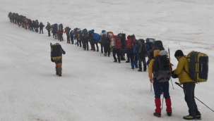 Erciyes'e Deprem Şehitleri tırmanışı gerçekleştirildi