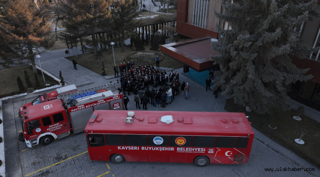 Hurda otobüsten doğal afet konaklama aracına