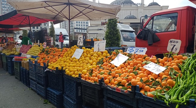 Kayseri semt pazarında bu hafta meyve-sebze fiyatları