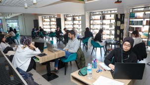 Talas kütüphaneleri online eğitimde de öğrencinin yanında