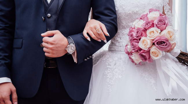 TÜİK, Kayseri'de ilk evlenme yaşı oranlarını açıkladı 