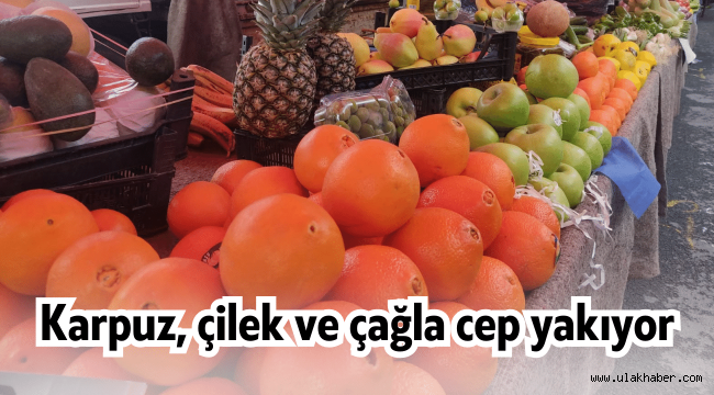 Semt pazarında bu hafta meyve-sebze fiyatları