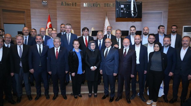 AK Parti Kayseri milletvekilleri mazbatalarını aldı 