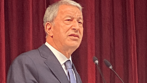 Bakan Akar: Kayseri'yi Türkiye'nin parlayan yıldızı olarak görmekten gurur duyuyorum