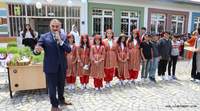 Çayırözü İlkokulu ve Ortaokulu'nda bahar coşkusu