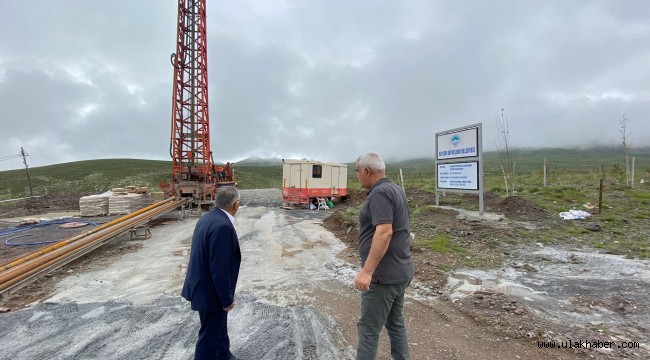 Başkan Büyükkılıç'tan Erciyes'te jeotermal sondaj incelemesi