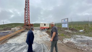 Başkan Büyükkılıç'tan Erciyes'te jeotermal sondaj incelemesi