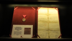 Atatürk'ün imzasını taşıyan özel eserler, Milli Mücadele Müzesi'nde 