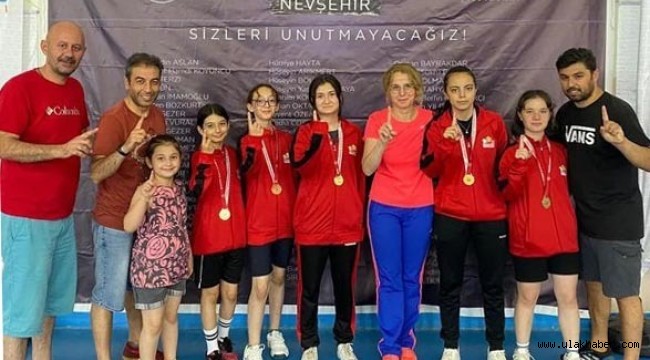 Badmintoncular Türkiye Finali'ne yükseldi