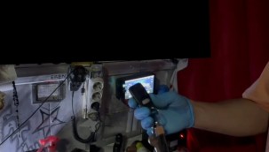 Narkotik, kumandayla açılan duvarda uyuşturucu tespit etti