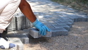 Yeşilhisar'da 410 bin metrekare kilitli parke yol çalışması tamamlandı