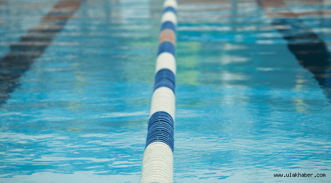 Yeşilhisar'da Yarı Olimpik Yüzme Havuzu Tesisi açıldı