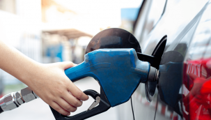 Benzine bir indirim daha bekleniyor