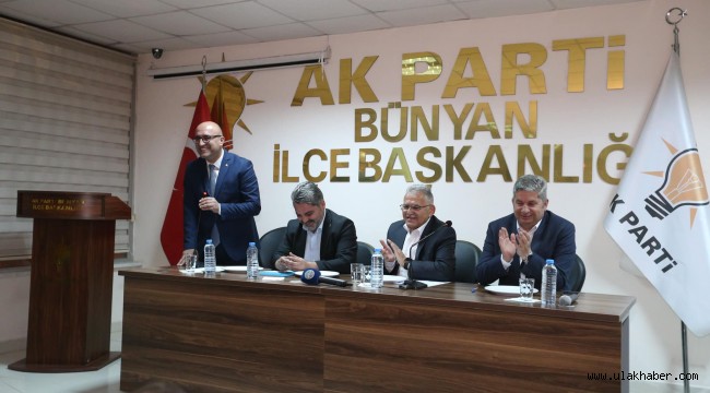 Başkan Büyükkılıç, Sarız, Pınarbaşı ve Bünyan'ı ziyaret etti