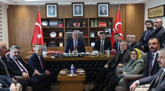 Başkan Büyükkılıç ve Ak Parti Heyetinden Cumhur İttifakı Ortağı MHP'ye Nezaket Ziyareti 