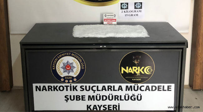 Narkotik ekipleri 2 kilo 15 gram uyuşturucu madde ele geçirdi