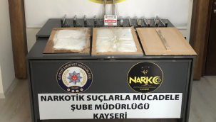 Sehpaya uyuşturucu madde zulalayan 2 kişi adliyeye sevk edildi