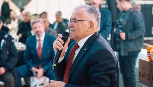 Başkan Büyükkılıç: "Partizanca davranmadan bir buçuk milyon kardeşimize hizmet edeceğiz"