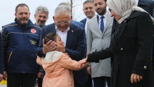 BAŞKAN BÜYÜKKILIÇ, YETİM ÇOCUKLARIN COŞKUSUNA ORTAK OLDU