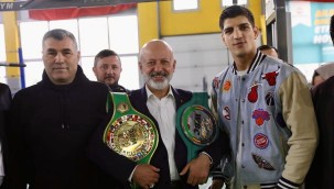 BAŞKAN ÇOLAKBAYRAKDAR, "MİLLİ VE MANEVİ DEĞERLERE BAĞLI SPORCULAR YETİŞTİRİYORUZ"