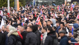 Cumhurbaşkanı Erdoğan'ın mitingine 75 bin vatandaş katıldı