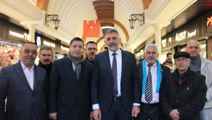 İYİ Parti Kocasinan Belediye Başkan Adayı Şahin, "Vatandaşlar Ramazan alışverişinde fakat evlerine boş gidiyorlar"