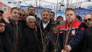 MELİKGAZİ'DE 535 BİN METREKARE MEYVE BAHÇESİ OLACAK