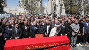 CHP İl Başkanı Feyzullah Keskin'in oğlu Hüseyin Keskin için cenaze töreni düzenlendi