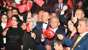 BAŞKAN BÜYÜKKILIÇ, CUMHURİYETİN 102. YIL RESEPSİYONU'NA KATILDI