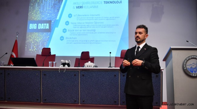 BÜYÜKŞEHİR'İN DİJİTAL HİZMETLERİ, KENT BİLGİ SİSTEMİ REHBERİ'NDE YER BULDU